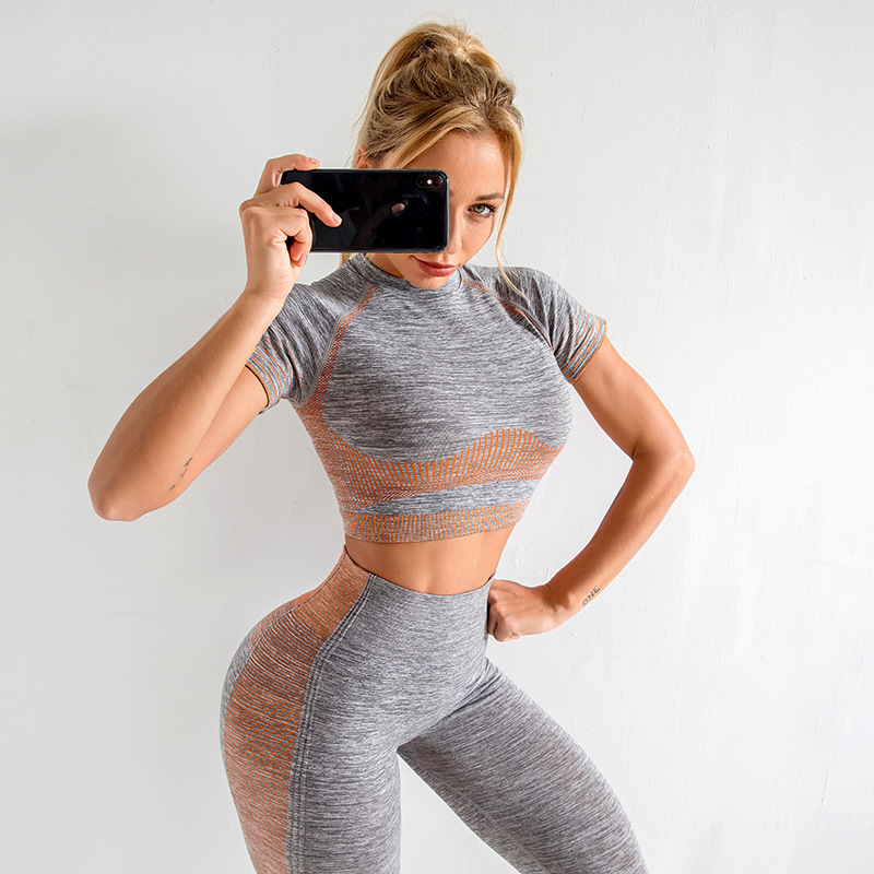SALSPOR Sport Women Yoga Shirts Short Sleeve Seamless Fitness Outdoor Crop Top Shirts Sportwear Breathable Female, Green
SALSPOR Sport Women Yoga Shirts Short Sleeve Seamless Fitness Outdoor Crop Top Shirts Sportwear Breathable Female, Green