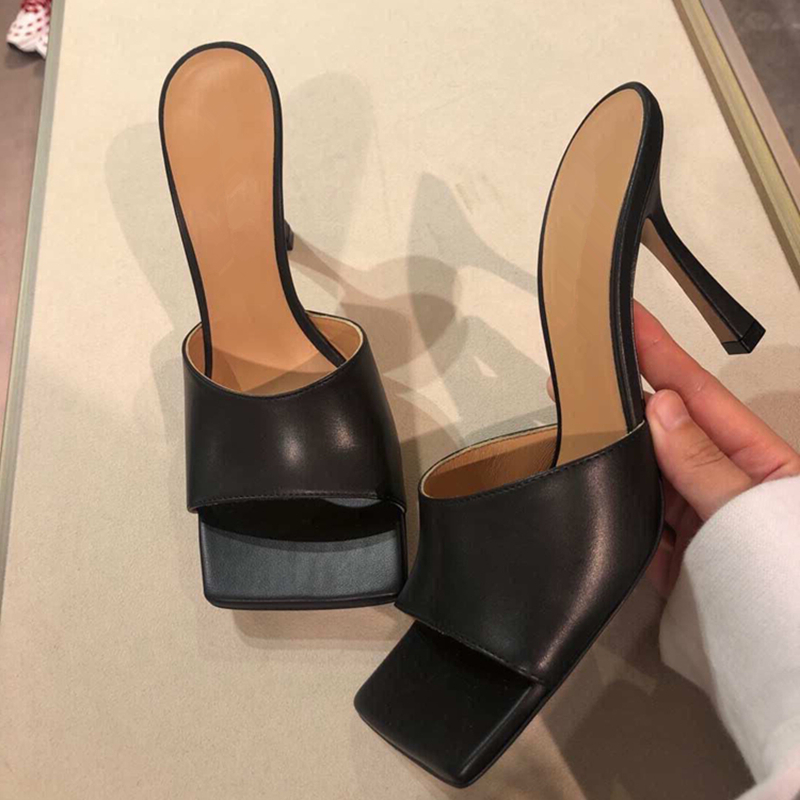 Leather Genuine Square Toe Women High Heel Slippers Summer Peep Toe Roman Shoes Luxury Designers Outdoor Slippers 2020 New Women, As pic
Leather Genuine Square Toe Women High Heel Slippers Summer Peep Toe Roman Shoes Luxury Designers Outdoor Slippers 2020 New Women, As pic