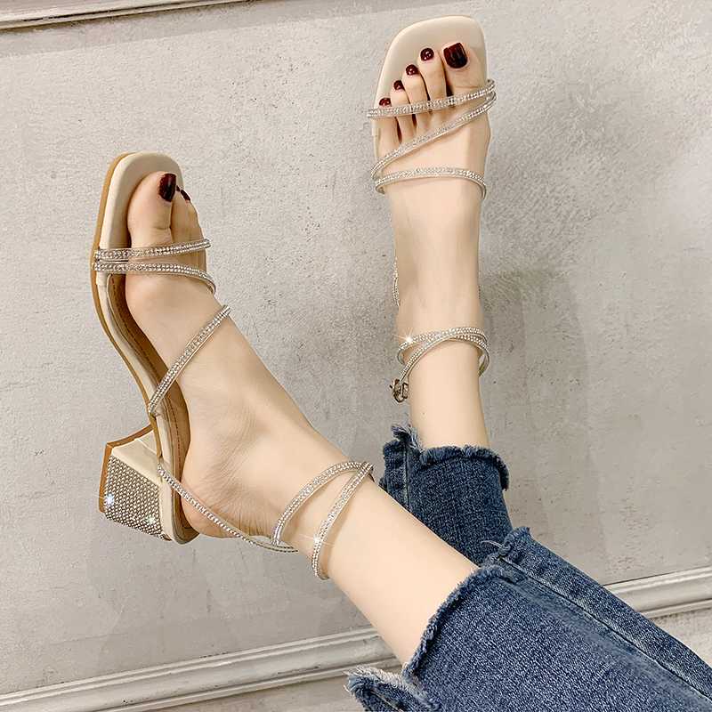 2020 Elegant Ladies Sandals Women Peep Toe Blings Shoes Square Heels Female Ankle Strap Low Heels Women's Summer Footwear Woman, Clear
2020 Elegant Ladies Sandals Women Peep Toe Blings Shoes Square Heels Female Ankle Strap Low Heels Women's Summer Footwear Woman, Clear