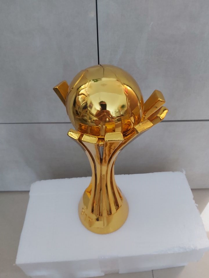 New Club World Trophy Soccer Resin Crafts Cup football Fans for Collections and Souvenir Size 41.5 cm