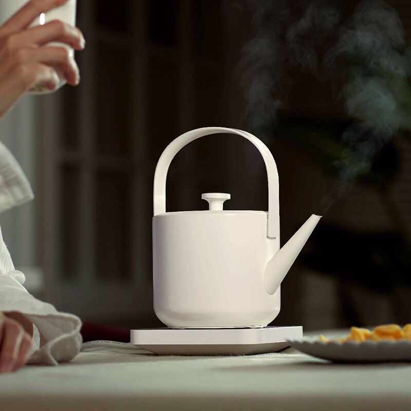 Japanese Retro Electric Kettle 1200W Household Classic Style Handle Electric Kettle 0.6L Capacity Water Boiler Hidden Switch