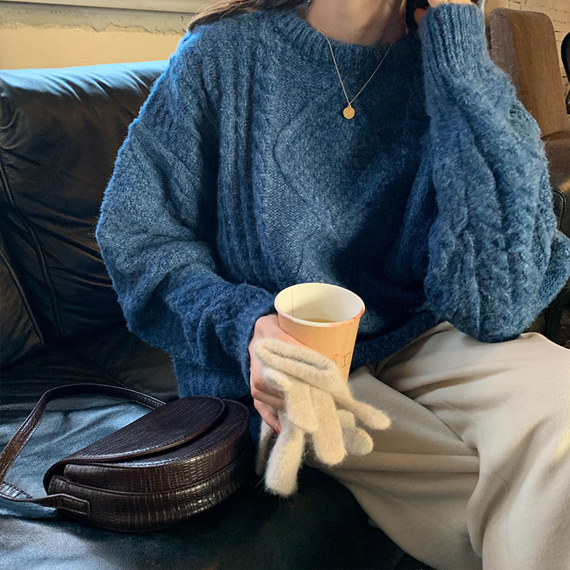 5 colors Women knitted Sweater Autumn and winter female solid color twist thick warm Sweaters and pullovers womens (X1192, Army green
5 colors Women knitted Sweater Autumn and winter female solid color twist thick warm Sweaters and pullovers womens (X1192, Army green