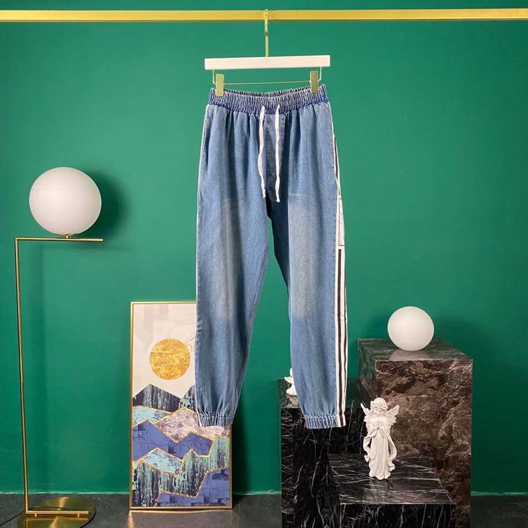 JA600432 Fashion Men' Pants 2020 Runway European Design party style Men' Clothing, As pic
JA600432 Fashion Men' Pants 2020 Runway European Design party style Men' Clothing, As pic