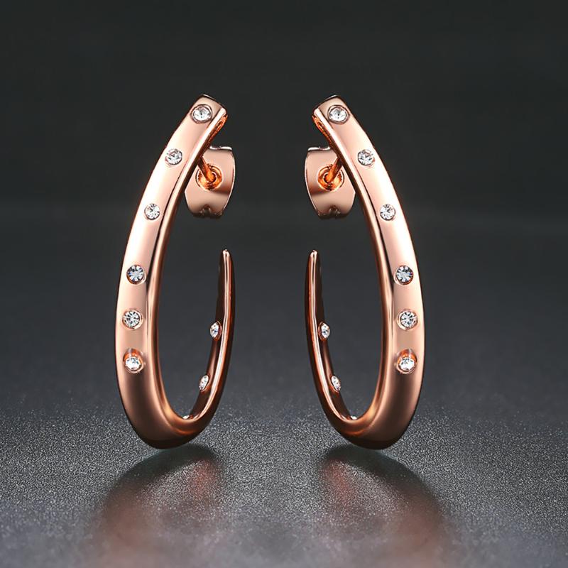 Top Quality Austrian Crystal Stud Earrings for Women Rose Gold Color Geometric Arc Shape Fashion Jewelry for Girl HotSale E598
Top Quality Austrian Crystal Stud Earrings for Women Rose Gold Color Geometric Arc Shape Fashion Jewelry for Girl HotSale E598