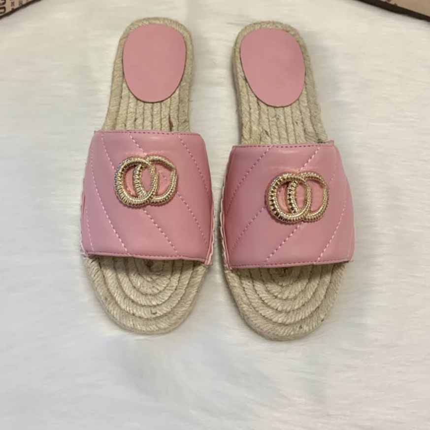 New summer ladies designer sandals wide bottom non-slip wear-resistant straw fisherman shoes beach casual slippers 35-41 with box, Black
New summer ladies designer sandals wide bottom non-slip wear-resistant straw fisherman shoes beach casual slippers 35-41 with box, Black