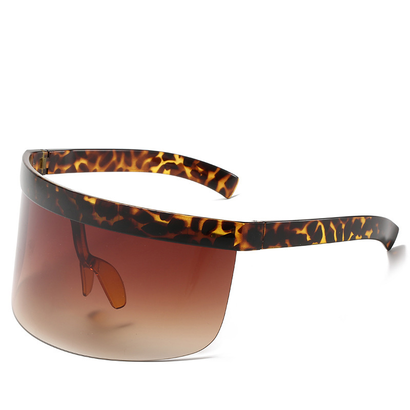2020 Punk Rimless Sunglasses Women Sexy Leopard One Piece Sun Glass Vintage Men Sunglasses Punk Retro Eyewear Luxury NX
2020 Punk Rimless Sunglasses Women Sexy Leopard One Piece Sun Glass Vintage Men Sunglasses Punk Retro Eyewear Luxury NX