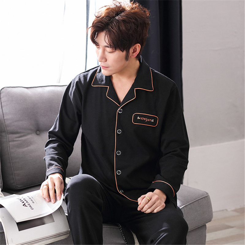 Lapel pajamas men's spring and autumn cotton long-sleeved cardigan plus size home service suit bath robe men kimono hombre, Style 3
Lapel pajamas men's spring and autumn cotton long-sleeved cardigan plus size home service suit bath robe men kimono hombre, Style 3