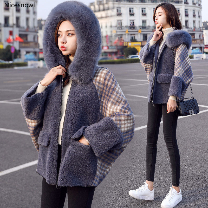 Fur Hooded Plaid Lambswool Coat For Womens 2020 Autumn Winter Parka Fashion Bat Sleeve Warm Jacket Female Casual Outerwear f1503, Plaid wool coat
Fur Hooded Plaid Lambswool Coat For Womens 2020 Autumn Winter Parka Fashion Bat Sleeve Warm Jacket Female Casual Outerwear f1503, Plaid wool coat