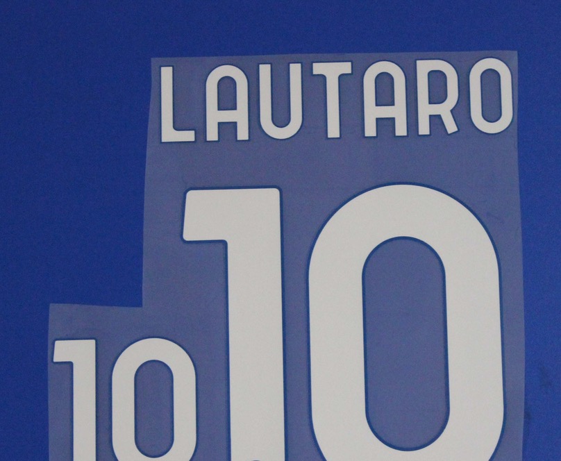 2020/21 Intter Millaan LAUTARO Eriksen name sets 2020 Interr Alexis name and number 2021 free shipping
2020/21 Intter Millaan LAUTARO Eriksen name sets 2020 Interr Alexis name and number 2021 free shipping