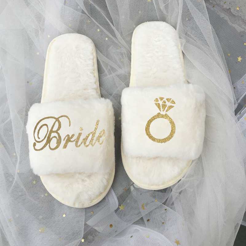 Customized coral Fleece slippers Team Bride to be Bridesmaid gift Bachelorette Hen party gifts for wedding guests slippers
Customized coral Fleece slippers Team Bride to be Bridesmaid gift Bachelorette Hen party gifts for wedding guests slippers