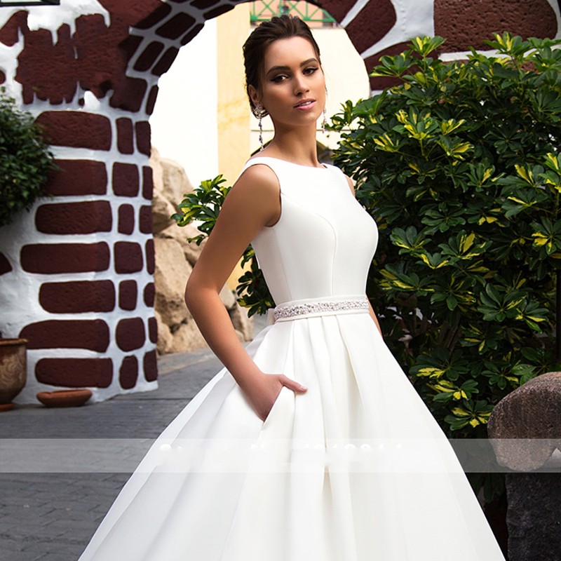 Hot Sale Elegant Bow Satin Wedding Dress Chic Crystal Belt Pocket A-Line Court Train Princess Bridal Gown Vestido De Noiva