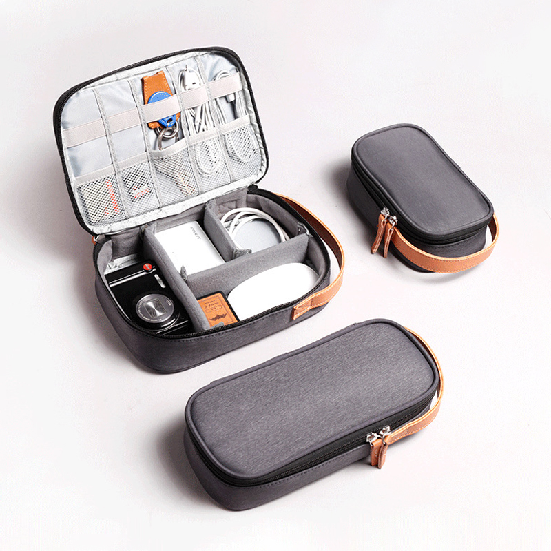 Electronic Wires Charger Gadget Organizer Large Capacity Cable Bag Travel Digital Storage Bag Cosmetic Kit Case Accessories Item
Electronic Wires Charger Gadget Organizer Large Capacity Cable Bag Travel Digital Storage Bag Cosmetic Kit Case Accessories Item