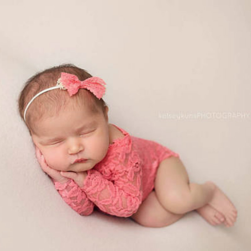 Baby Girls Lace Romper Newborn Photography Props Infant Photo Costume Deep V Back Lace Jumpsuit Headband Set Photo Shooting Prop, Sky blue
Baby Girls Lace Romper Newborn Photography Props Infant Photo Costume Deep V Back Lace Jumpsuit Headband Set Photo Shooting Prop, Sky blue