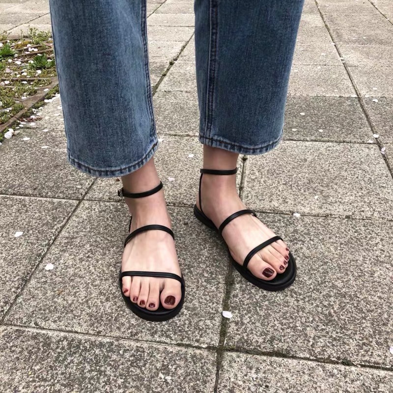 JAYLAY Women Slip-On Flat Platform Sandals Casual Non-slip Slippers Breathable Soft Bottom Shoes Simple Korean Styles Sandals, Brown
JAYLAY Women Slip-On Flat Platform Sandals Casual Non-slip Slippers Breathable Soft Bottom Shoes Simple Korean Styles Sandals, Brown