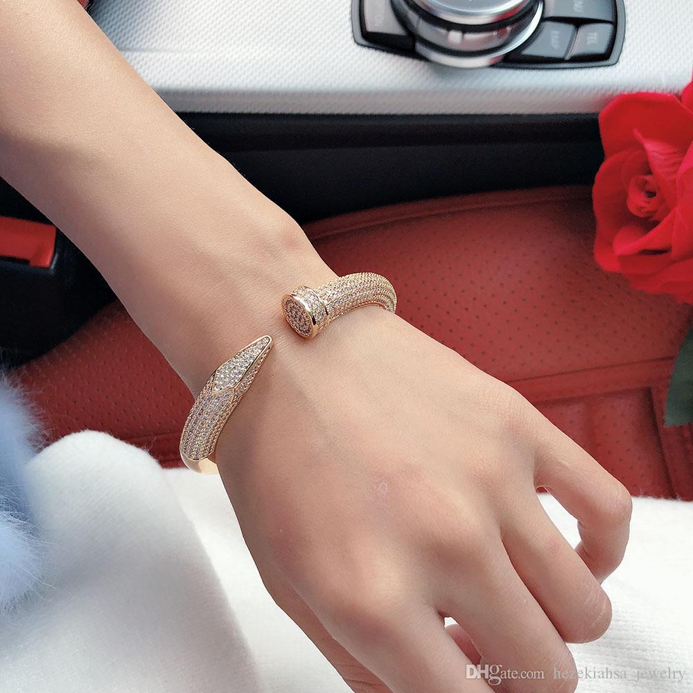 Hot Internet Celebrities screw Full drill nails Bracelet Gold Bracelets Women Bangles Punk for Best gift luxurious Superior quality jewelry
Hot Internet Celebrities screw Full drill nails Bracelet Gold Bracelets Women Bangles Punk for Best gift luxurious Superior quality jewelry