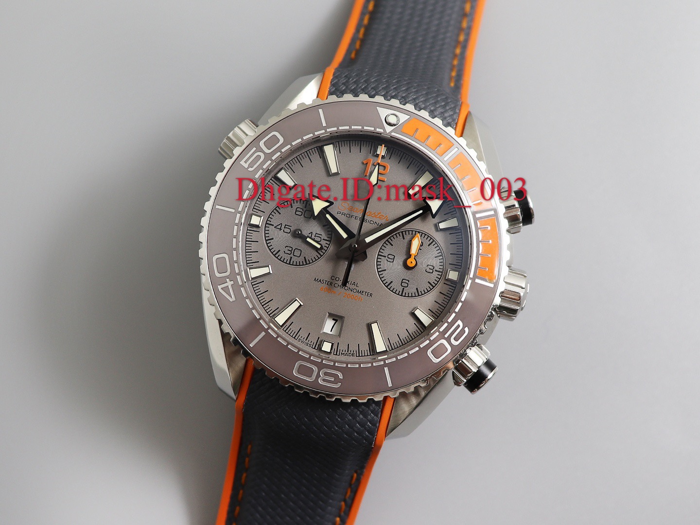 New,The strongest VERSION of OM v3, the ocean Universe chronograph.The ocean universe is 600 meters, 45.50 millimeters., the highest version, Dhl
New,The strongest VERSION of OM v3, the ocean Universe chronograph.The ocean universe is 600 meters, 45.50 millimeters., the highest version, Dhl