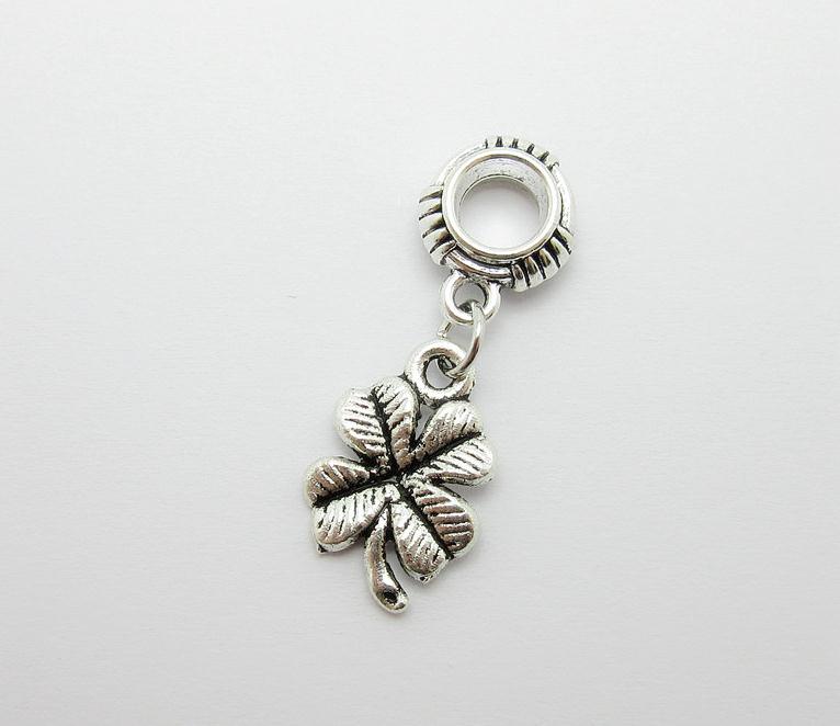 100pcs Four leaf clover charm Big Hole bead European Pendant fit Pandora Bracelets Necklace DIY Jewelry Making, Bronze;silver
100pcs Four leaf clover charm Big Hole bead European Pendant fit Pandora Bracelets Necklace DIY Jewelry Making, Bronze;silver