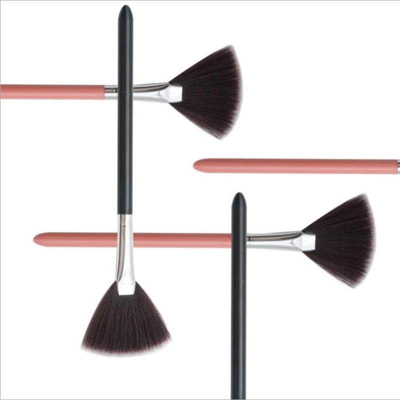 1Pcs Professional Fan Shape Makeup Brush Blending Highlighter Contour Face Loose Powder Brush Cosmetic T0413
1Pcs Professional Fan Shape Makeup Brush Blending Highlighter Contour Face Loose Powder Brush Cosmetic T0413