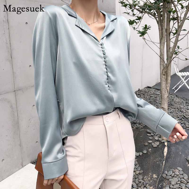 Autumn 2020 Sexy V Neck Elegant Korean Style Women Long Sleeve Blouse Vintage Satin Silk Blouse Shirts for Women Tops 5272, Lightgreen
Autumn 2020 Sexy V Neck Elegant Korean Style Women Long Sleeve Blouse Vintage Satin Silk Blouse Shirts for Women Tops 5272, Lightgreen