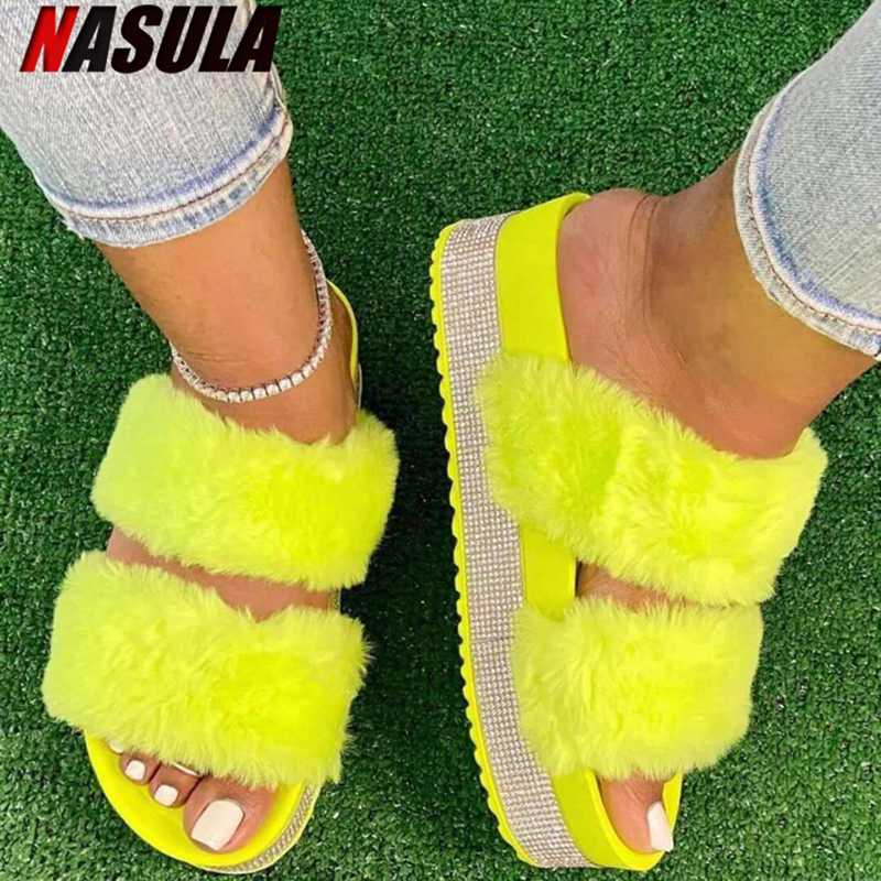 INS Bling Women's Plush Slippers Fur Slides Rhinestones Flat Women Platform Sandals Fashion Casual Shoes Comfortable Plus Size, Black
INS Bling Women's Plush Slippers Fur Slides Rhinestones Flat Women Platform Sandals Fashion Casual Shoes Comfortable Plus Size, Black