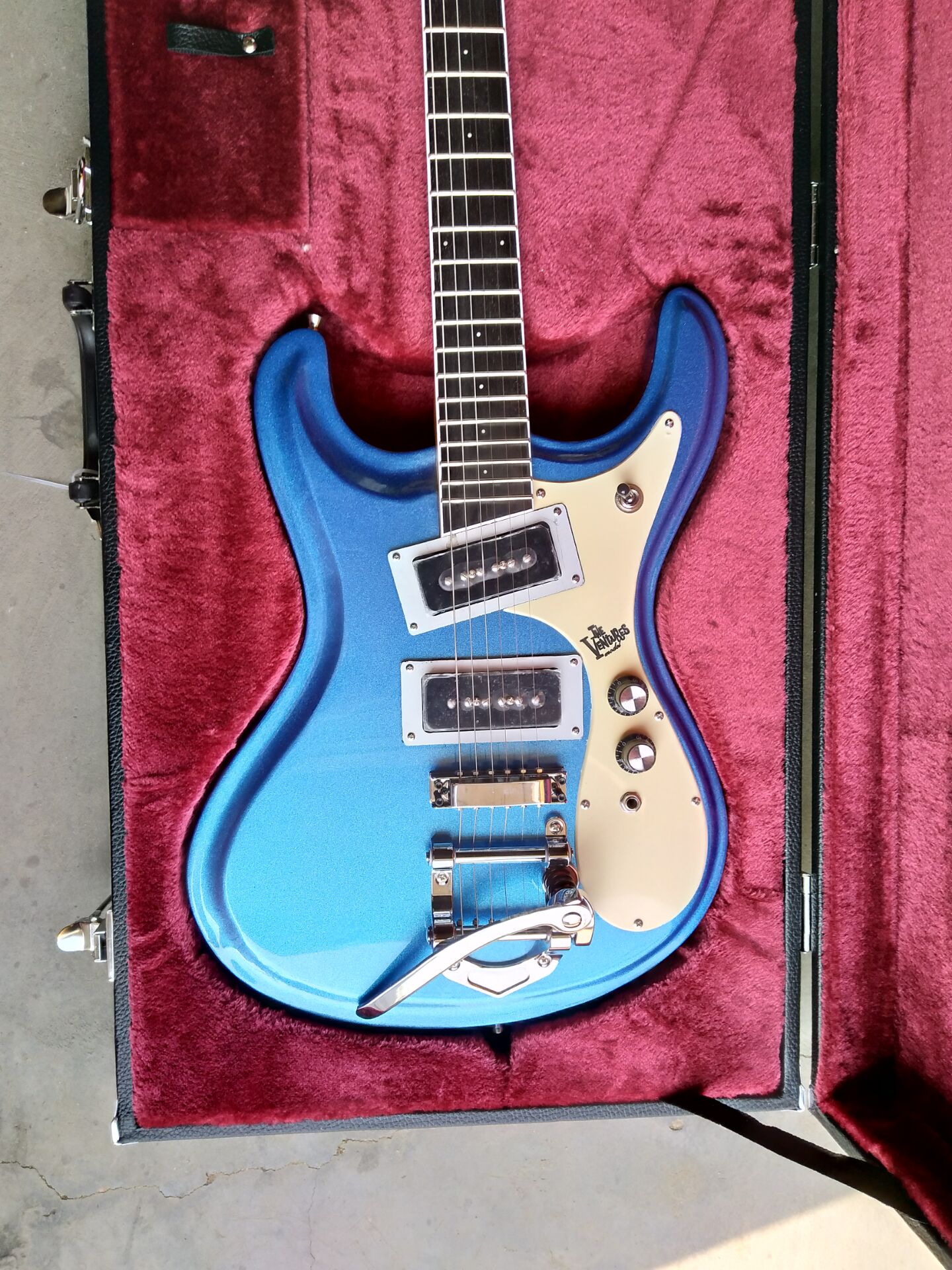 Rare 1966 Ventures Metallic Blue Electric Guitar Bigs Tremolo Birdge, Dual P-90 Pickups, White Pickguard, Multi Colors Available
