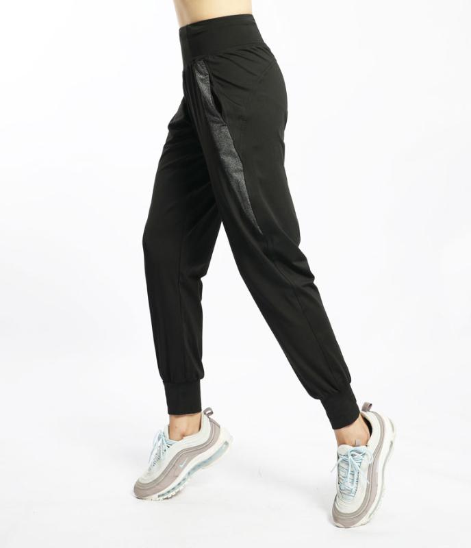 W Quick Dry Plus Size 4XL Sports Pants Women Joggers Elastic Waist Training Jogging Trousers Female Exercise Sports Pants Yoga, Black with grey
W Quick Dry Plus Size 4XL Sports Pants Women Joggers Elastic Waist Training Jogging Trousers Female Exercise Sports Pants Yoga, Black with grey