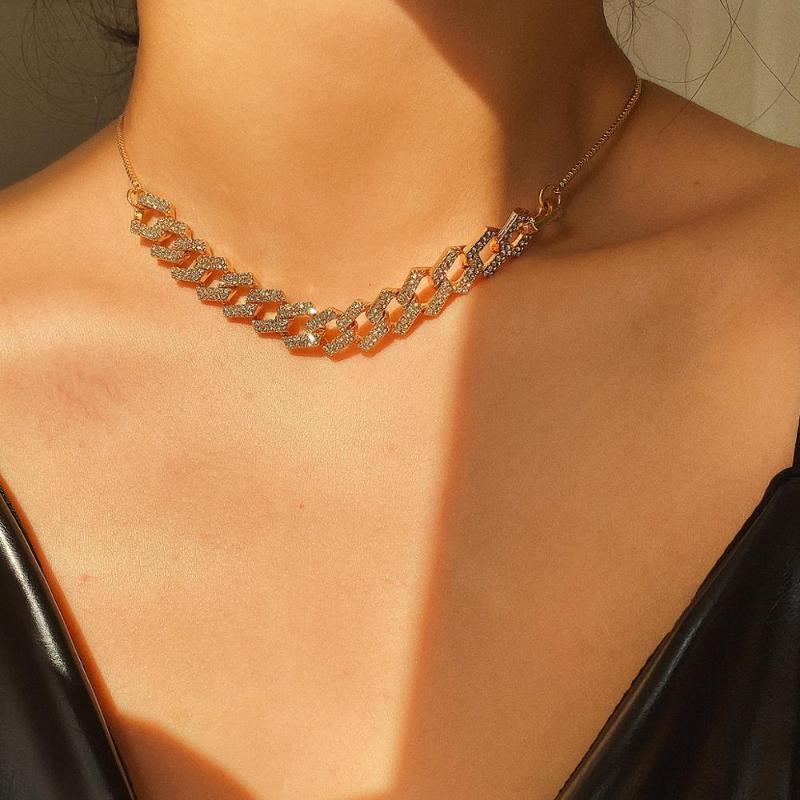 Ingemark Luxury Elegant Crystal Choker Necklace Wedding Vintage Iced Out Paved Bling Rhinestone Chain Necklace for Women Jewelry
Ingemark Luxury Elegant Crystal Choker Necklace Wedding Vintage Iced Out Paved Bling Rhinestone Chain Necklace for Women Jewelry