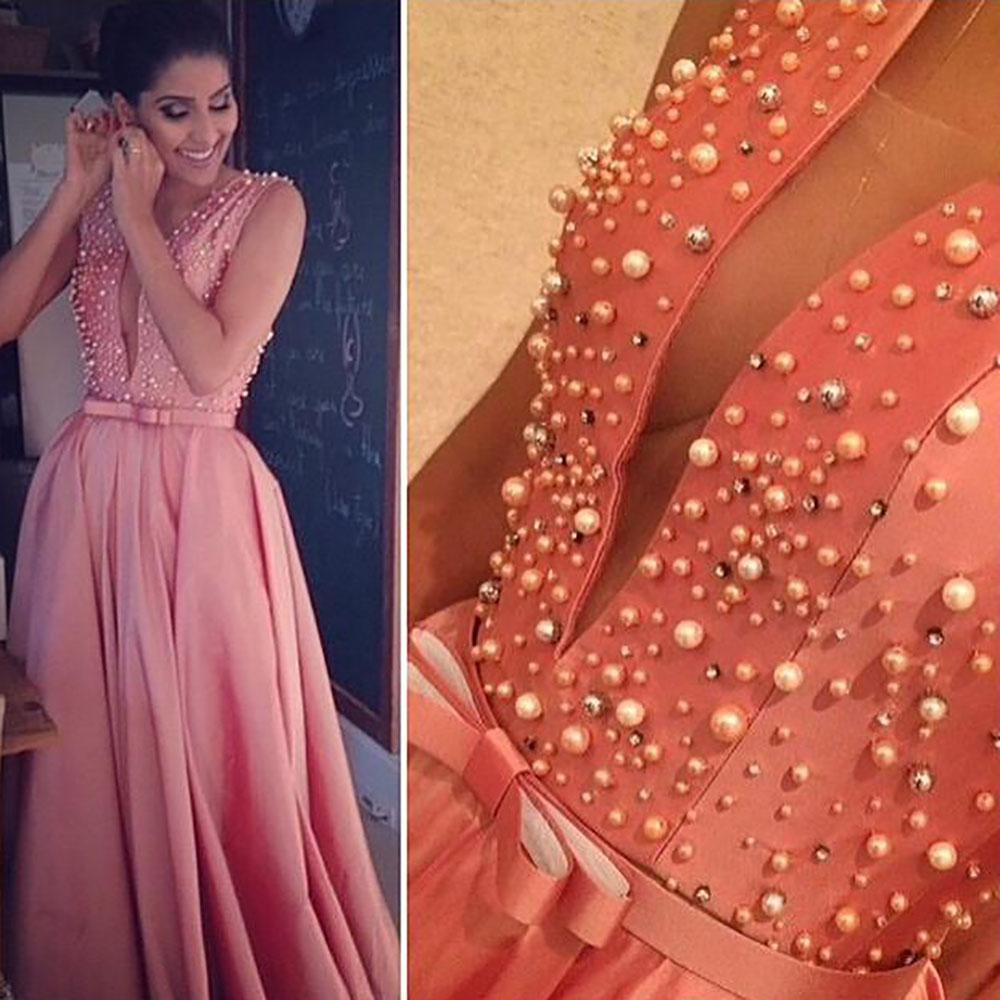 Modest A Line V-Neck Sleeveless Gown New Evening Dresses Custom Plus Size Crystal Beaded Party Gowns Formal Prom Dresses, Champagne
Modest A Line V-Neck Sleeveless Gown New Evening Dresses Custom Plus Size Crystal Beaded Party Gowns Formal Prom Dresses, Champagne