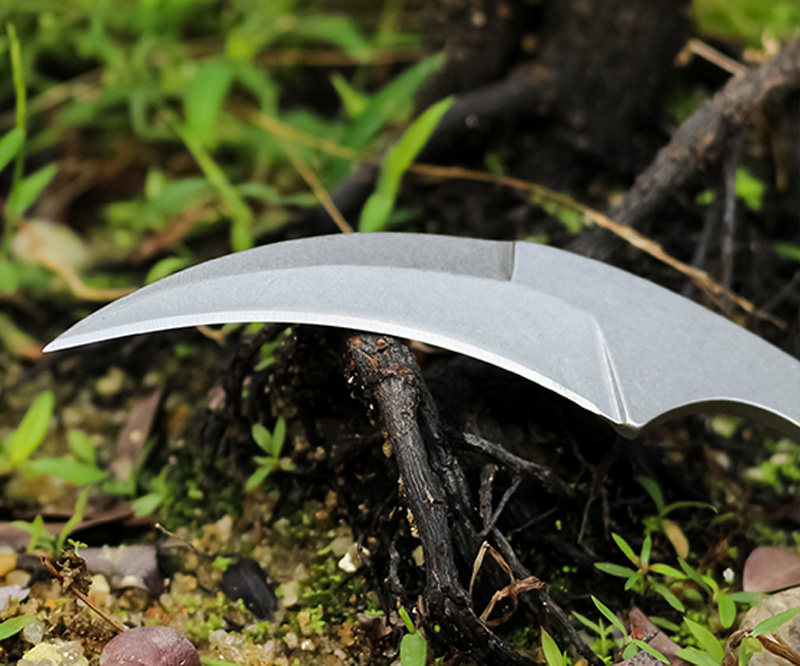 Top Quality Tactical Claw Knife 440C Black / White Stone Wash Blade Steel Handle Karambit With ABS K Sheath