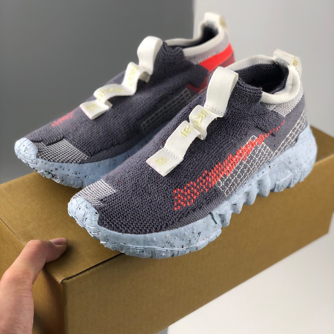 New Space Hippie 02 Vast Grey Hyper Crimson Grey Volt Green Mens Running Shoes for men womens sports Sneakers Sports Trainers Size 11, Black
New Space Hippie 02 Vast Grey Hyper Crimson Grey Volt Green Mens Running Shoes for men womens sports Sneakers Sports Trainers Size 11, Black