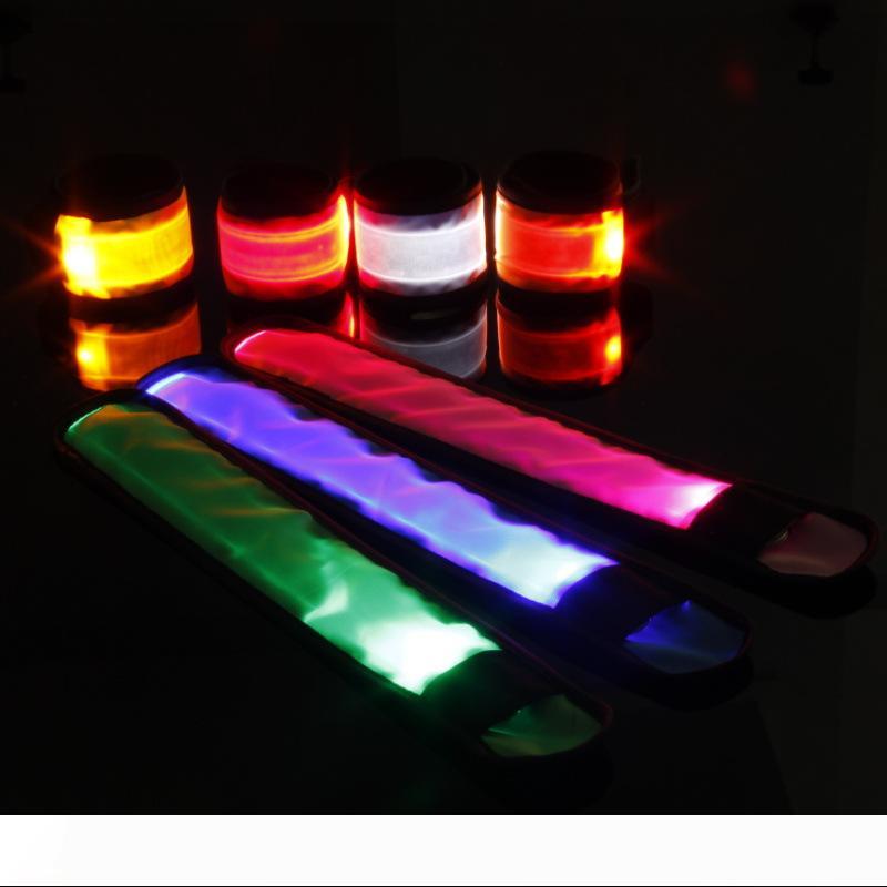 LED Slap Band, Glow bracelet, armband Glow in the dark led flashing armband led grow running gear
LED Slap Band, Glow bracelet, armband Glow in the dark led flashing armband led grow running gear