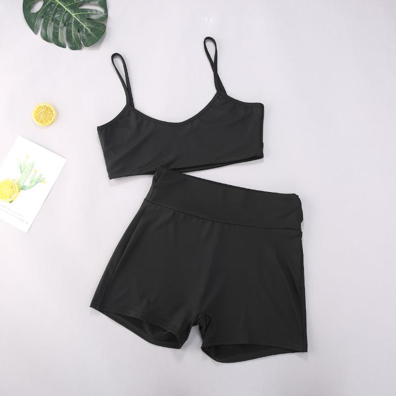 woman two pieces crop camisole top and skinny shorts set summer sleep and play suit women clothes sets, Gray
woman two pieces crop camisole top and skinny shorts set summer sleep and play suit women clothes sets, Gray