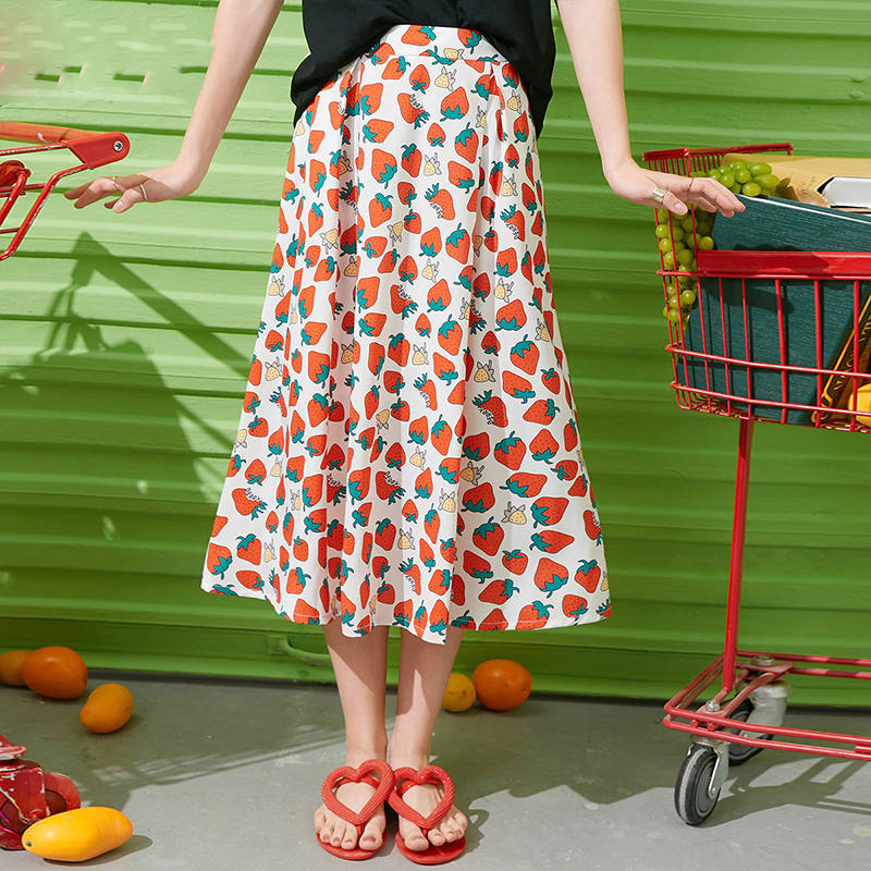 Strawberry Print Elastic High Waist Casual Chiffon Women Skirts 2020 Summer A Line Korean Ladies Daily Sweet Skirts, Black
Strawberry Print Elastic High Waist Casual Chiffon Women Skirts 2020 Summer A Line Korean Ladies Daily Sweet Skirts, Black