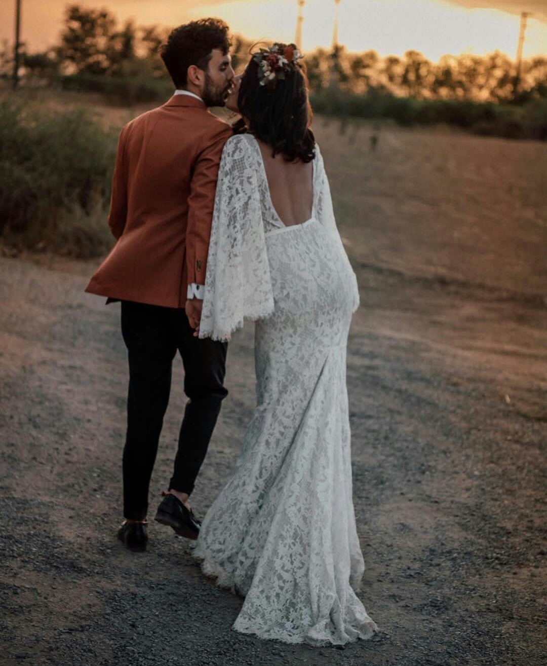 bohemian mermaid wedding dresses v neck lace appliques juliet long sleeve bridal gowns floor length boho backless wedding dress