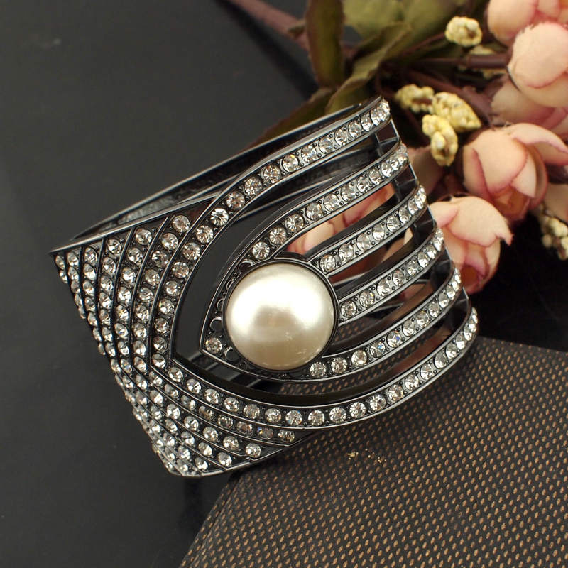 MANILAI Fashion Alloy imitation Pearl Rhinestones Cuff Bangles Charm Bracelets For Women Statement Jewelry Femme Accessories
MANILAI Fashion Alloy imitation Pearl Rhinestones Cuff Bangles Charm Bracelets For Women Statement Jewelry Femme Accessories