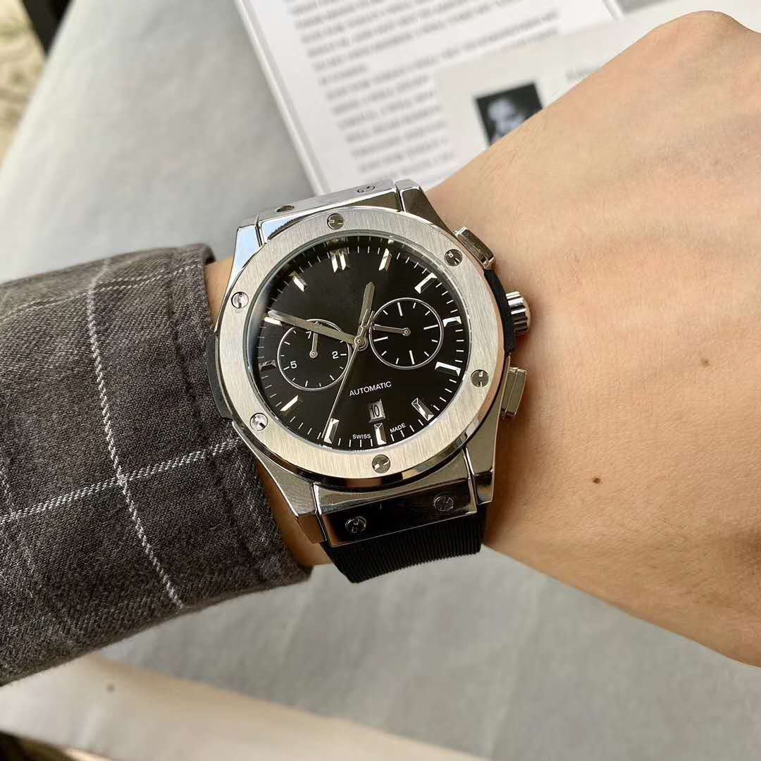 43 mm high quality men's watch automatic mechanical movement stainless steel case leather strap folding buckle fashion luxury watch, Gray
43 mm high quality men's watch automatic mechanical movement stainless steel case leather strap folding buckle fashion luxury watch, Gray