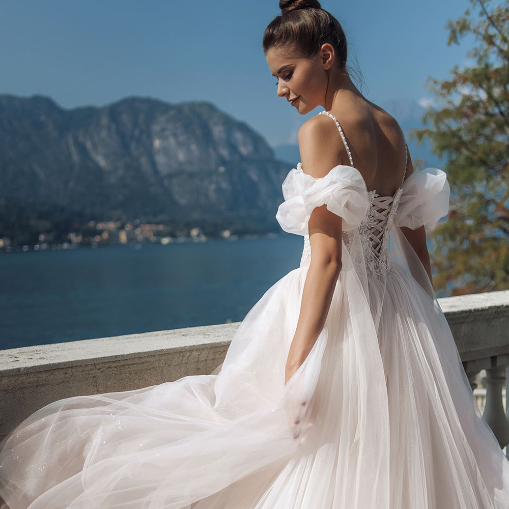 Beaded A Charming Line Wedding Dresses Sequined Spaghetti Straps Neck Appliqued Bridal Gowns Sweep Train Tulle Robe De Marie ppliqued
