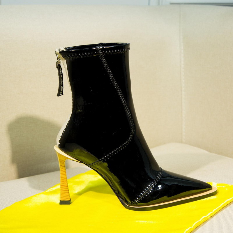 Hot Sale- New Designer Women Sexy High Heels Ankle Boots Brand Ladies booties Patent Leather Pointed Toe 9.5cm Motocycle Boots Martin Boots, Black
Hot Sale- New Designer Women Sexy High Heels Ankle Boots Brand Ladies booties Patent Leather Pointed Toe 9.5cm Motocycle Boots Martin Boots, Black