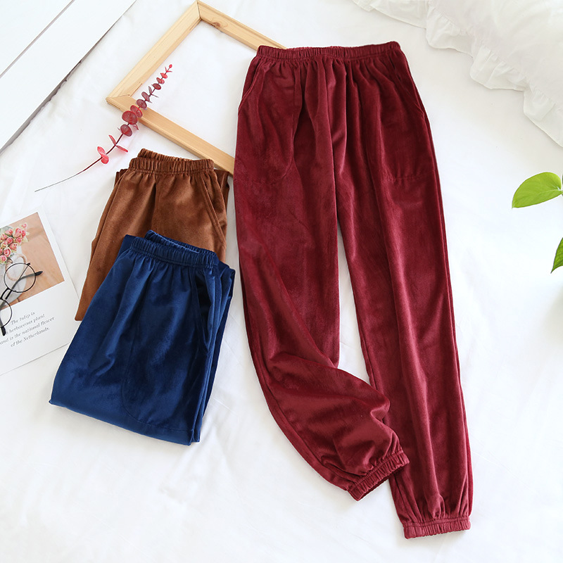 Gold Velvet Warm Women Home Pants Small Feet Closure Trousers Solid Color Sleep Bottoms for Spring Autumn Sleep Wear for Women, Blue
Gold Velvet Warm Women Home Pants Small Feet Closure Trousers Solid Color Sleep Bottoms for Spring Autumn Sleep Wear for Women, Blue