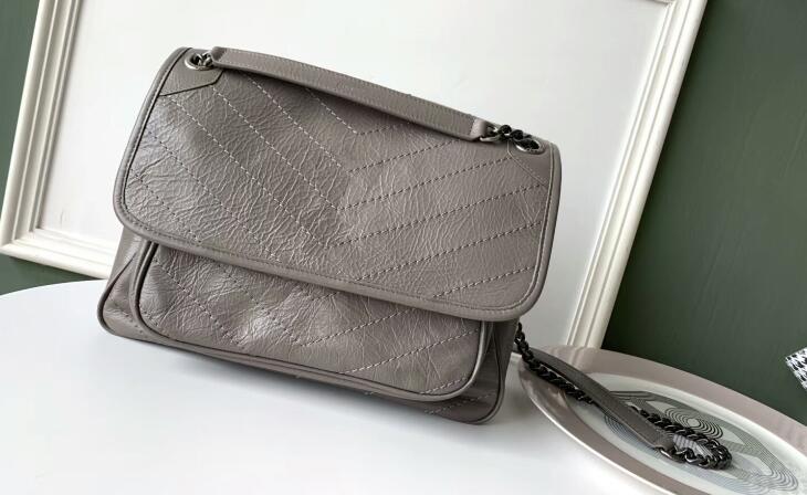 Hot New 498894 28cm Niki Medium Vintage Leather Crossbody Shoulder Bag,Front Flap,Metal Chain Bags with Leather,Come with Dust Bag, 498894 28cm 5a_01
Hot New 498894 28cm Niki Medium Vintage Leather Crossbody Shoulder Bag,Front Flap,Metal Chain Bags with Leather,Come with Dust Bag, 498894 28cm 5a_01
