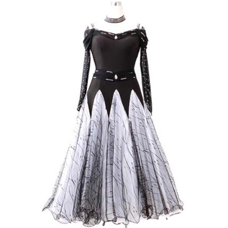 Modern dance skirt, ballroom dance dress, new clearance, ballroom skirt, adult female jumpsuit, waltz, Black
Modern dance skirt, ballroom dance dress, new clearance, ballroom skirt, adult female jumpsuit, waltz, Black