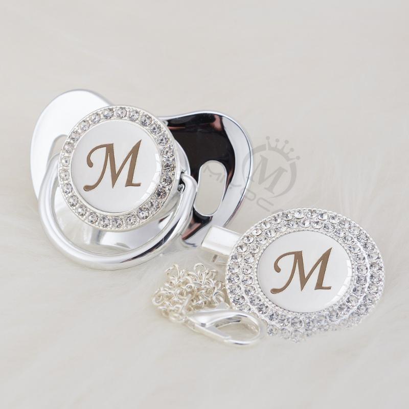 MIYOCAR silver name bling Initial letter M beautiful bling pacifier and pacifier clip BPA free dummy babyshower gift LM-1
MIYOCAR silver name bling Initial letter M beautiful bling pacifier and pacifier clip BPA free dummy babyshower gift LM-1