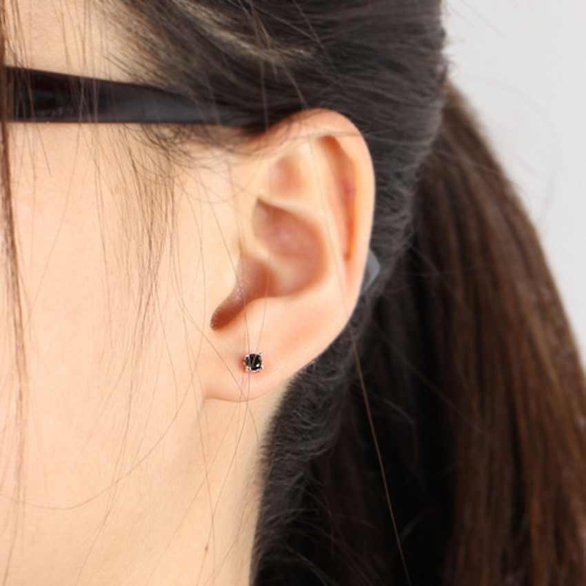 Extravagant Style Classic Design Fashion Women Mens Earrings Hip Hop Diamond Stud Earings Iced Out Bling CZ Rock Punk Round Wedding Gift
