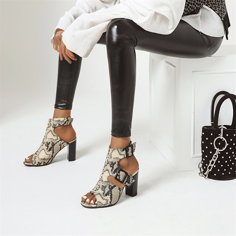 8CM Lady Shoes Leather Large Size Snake Belt Buckle Chunk Heel High Heel Women Shoes European Style Designer Shoe Sandal D5038 Free Shipping