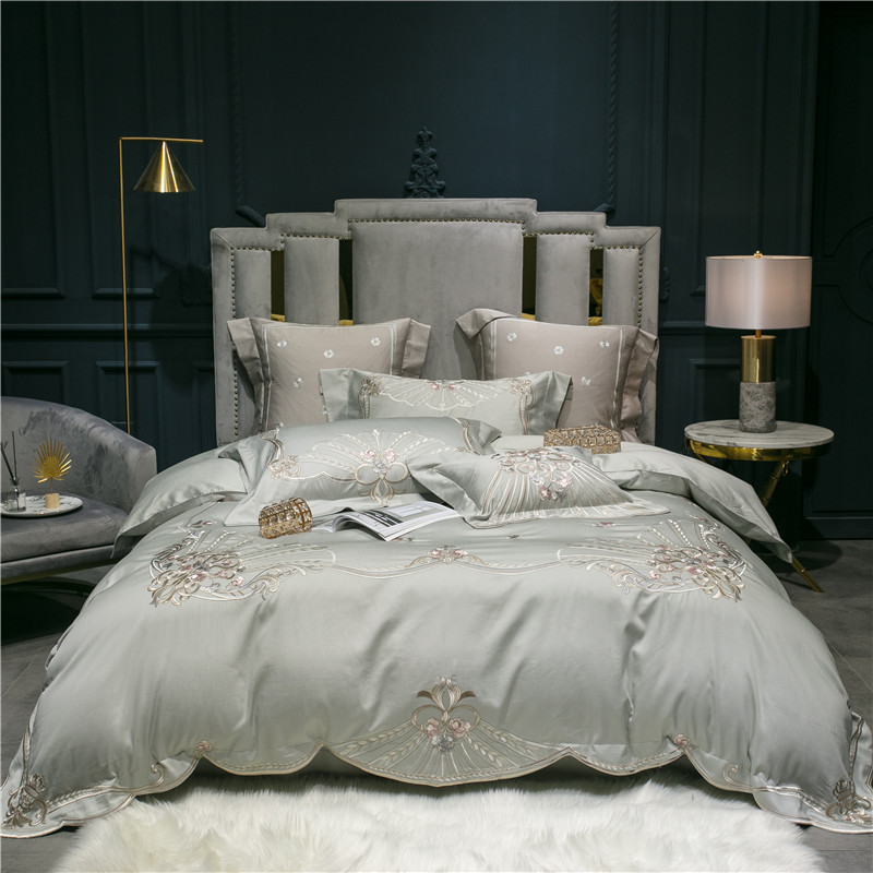 1000TC Egyptian Cotton Chic Embroidery Silver Gray Luxury Soft Bedding set Queen King size 4/7Pcs Duvet Cover Bed sheet, Color 2
1000TC Egyptian Cotton Chic Embroidery Silver Gray Luxury Soft Bedding set Queen King size 4/7Pcs Duvet Cover Bed sheet, Color 2