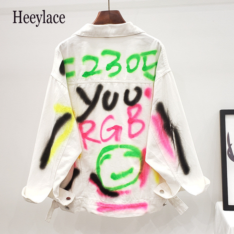 2020 Fashion Graffiti Appliques Hip Hop Jeans Jacket Women Spring Autumn Washing Material Denim Jackets Unisex Casual Streetwear, White
2020 Fashion Graffiti Appliques Hip Hop Jeans Jacket Women Spring Autumn Washing Material Denim Jackets Unisex Casual Streetwear, White