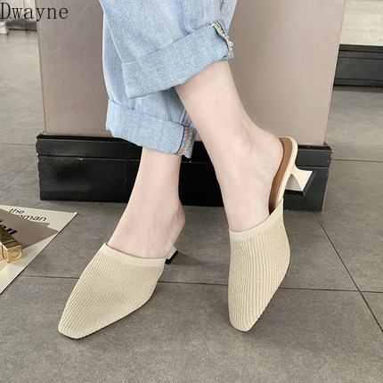 2020 New Shiny Thick and Square Head Wild Korean Lazy Half Slippers Children, Yellow
2020 New Shiny Thick and Square Head Wild Korean Lazy Half Slippers Children, Yellow