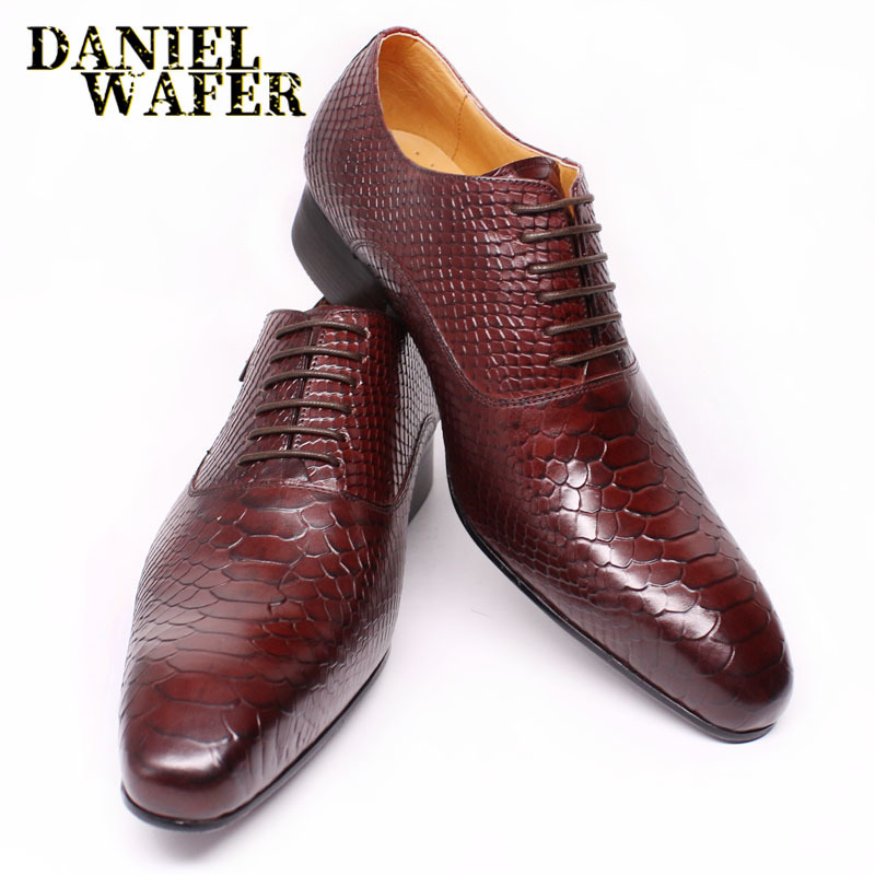 Fashion Men Leather Shoes Snake Skin Prints Men Office Dress Classic Style Burgundy Blue Lace Up Pointed Toe Oxford Shoes Men CX200731
Fashion Men Leather Shoes Snake Skin Prints Men Office Dress Classic Style Burgundy Blue Lace Up Pointed Toe Oxford Shoes Men CX200731