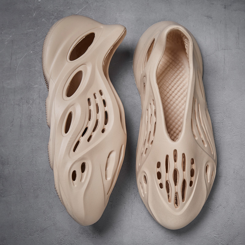 Classic Europe Style Couple Slippers Men's 2020 Summer Shoes Sandals Soft Hole Shoes Sneakers Kihaki Outdoor Beach Sandalias MX200617, Red
Classic Europe Style Couple Slippers Men's 2020 Summer Shoes Sandals Soft Hole Shoes Sneakers Kihaki Outdoor Beach Sandalias MX200617, Red