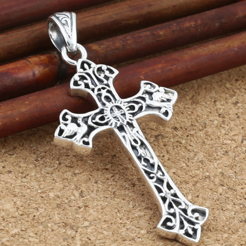 New 925 sterling silver handmade jewelry antique silver American European designer cross necklace pendants for men women no chain
New 925 sterling silver handmade jewelry antique silver American European designer cross necklace pendants for men women no chain
